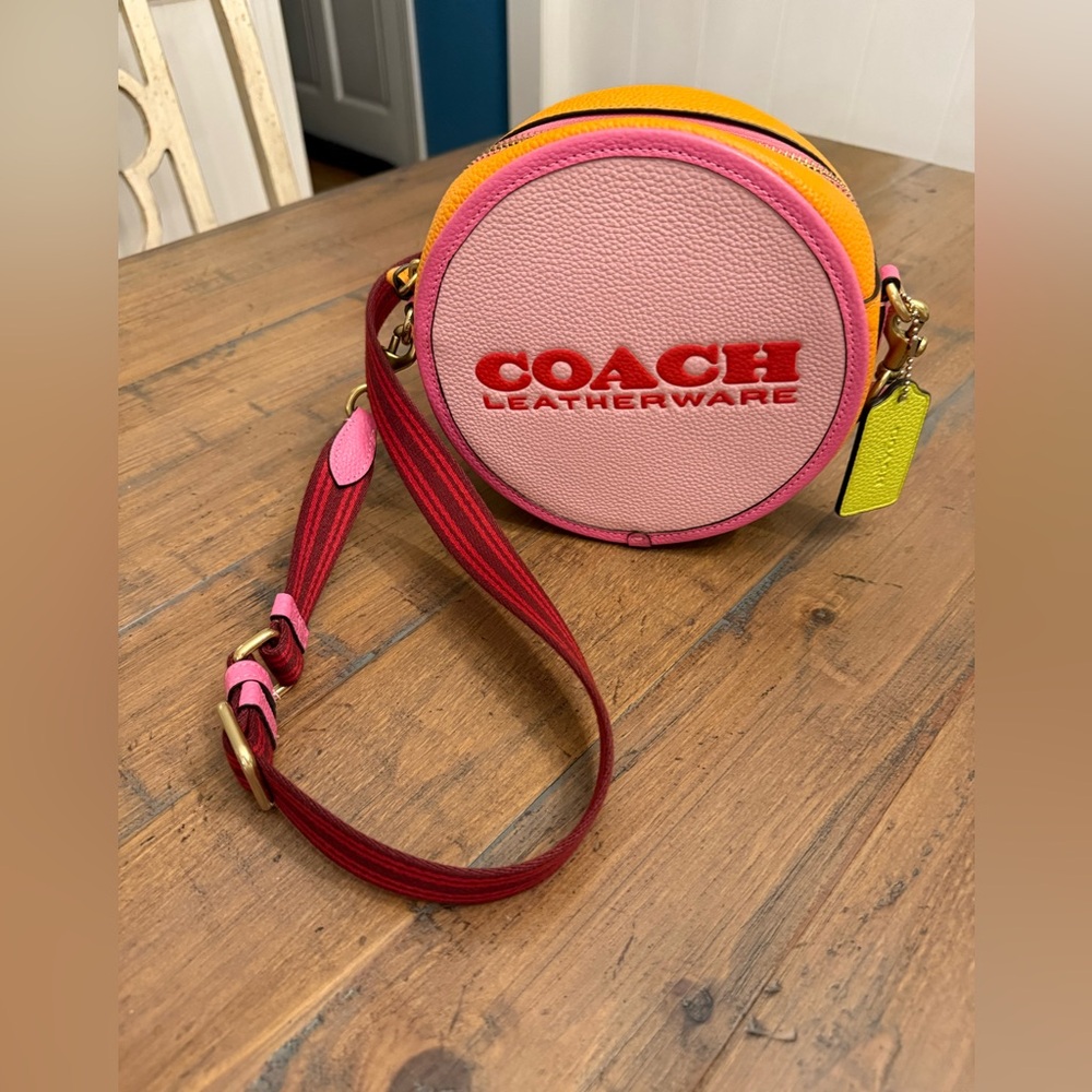 Coach Color-block Leather Kia Circle Bag Carnation Multi Color. NWT.